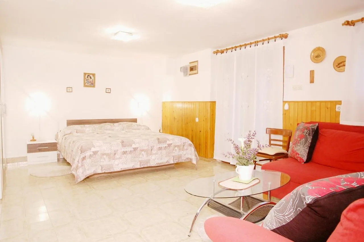 Apartment Villagio Verde Pola